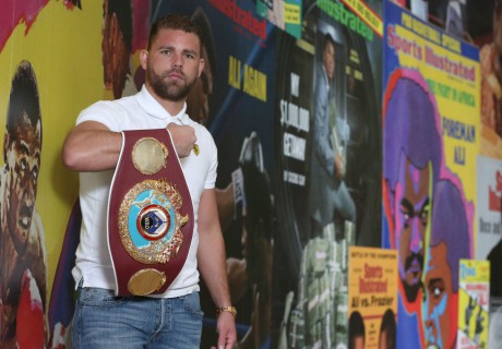 При этом британский боксер отдал должное достижениям чемпиона UFC.