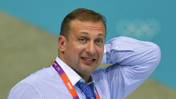 Президент Российской федерации прыжков в воду Алексей <span class=error>Власенко</span> заявил что рано делать выводы по поводу выступления прыгунов в воду на Кубке мира в <nobr>Рио-де-Жанейро</nobr> который является последним шансом для женской команды квалифицироваться на Олимпиаду.