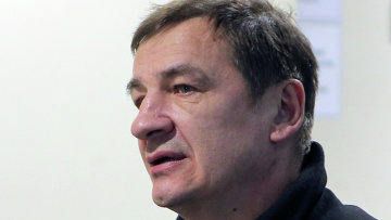 Главный тренер молодежной сборной России по хоккею Валерий <span class=error>Брагин</span> заявил что недоволен игрой команды в матче с белорусами на групповом этапе чемпионата мира хоть россияне и смогли добиться победного результата.