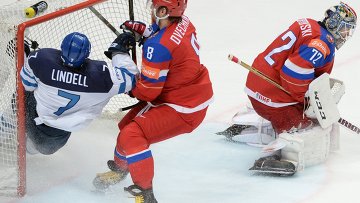 Хоккеистам сборной России никак нельзя оставаться без медалей на домашнем чемпионате мира заявил журналистам бывший генеральный менеджер национальной команды член правления Федерации хоккея России (<span class=error>ФХР</span>) Андрей <span class=error>Сафронов</span>.