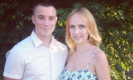 Сегодня в специализированном межрайонном суде по уголовным делам судья <span class=error>Раушан</span> <span class=error>Игишева</span> вынесла приговор подозреваемым в убийстве супруги хоккеиста Евгения <span class=error>Фадеева</span> — Марии <span class=error>Фадеевой</span>. Один из фигурантов получил пожизненное заключение другой — 16 лет колонии. Приговор еще не вступил в законную силу передает корреспондент <nobr>YK-news.</nobr>kz.