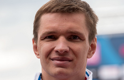 С 2007 года пловец завоевал пять медалей чемпионатов мира но ни одна из них не была высшего достоинства.