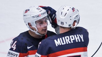Сборная США по хоккею в выходной день на чемпионате мира посетила Храм <nobr>Спаса-на-Крови</nobr> и некоторые соборы <nobr>Санкт-Петербурга</nobr> рассказал нападающий сборной США по хоккею Ник <span class=error>Фолиньо</span>.