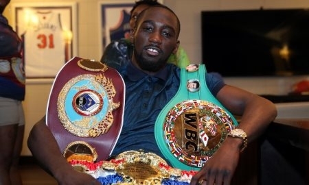 Чемпион мира WBC и WBO в первом полусреднем весе американец <span class=error>Теренс</span> Кроуфорд не считает что Геннадий <span class=error>Головкин</span> заслуживает звания лучшего боксера вне зависимости от весовой категории (pound-for-pound) сообщает Sports.kz.