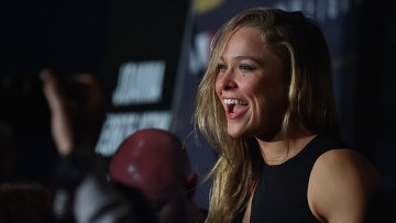 Бывшая чемпионка Абсолютного бойцовского чемпионата (UFC) американка <span class=error>Ронда</span> <span class=error>Роузи</span> заявила что думала о самоубийстве после поражения от соотечественницы <span class=error>Холли</span> Холм.