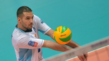 Руководство московского волейбольного клуба Динамо предложило волейболисту Александру <span class=error>Маркину</span> новый контракт однако переговоры еще не окончены заявил корреспонденту агентства Р-Спорт спортивный директор столичного клуба Андрей <span class=error>Секретарев</span>.