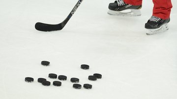 Порядка 24−26 клубов должны заявиться для участия в следующем сезоне Высшей хоккейной лиги (<span class=error>ВХЛ</span>) заявил исполнительный директор Федерации хоккея России (<span class=error>ФХР</span>) Дмитрий <span class=error>Курбатов</span>.