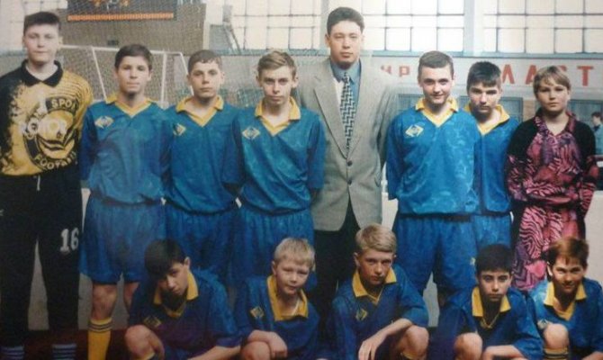 Леониду <span class=error>Слуцкому</span> — 45 лет. СЭ публикует отрывок из биографии тренера.