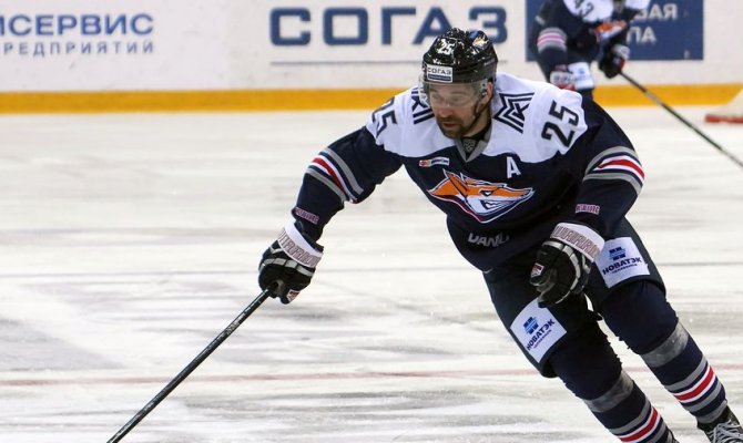 Участники полуфинальных серий определились в <nobr>плей-офф</nobr> Кубка <span class=error>Гагарина</span> в Континентальной хоккейной лиге а в понедельник лучшими хоккеистами четвертьфиналов были признаны четыре игрока победивших в них команд. Газета.Ru называет героев и подводит итоги состоявшихся серий.