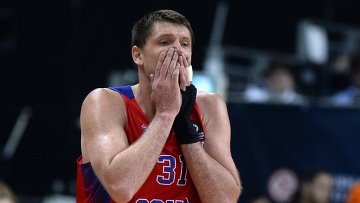 Баскетболист ЦСКА Виктор <span class=error>Хряпа</span> заслужил низкий поклон за свою игру в решающем матче Финала четырех <span class=error>Евролиги</span> с турецким Фенербахче заявил агентству Р-Спорт глава Российской федерации баскетбола Андрей Кириленко.