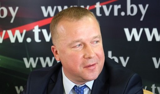 В ходе <nobr>онлайн-конференции</nobr> министр спорта Александр <span class=error>Шамко</span> ответил на вопросы касающиеся медальных планов на Олимпийских играх строительства национального стадиона падающей посещаемости в чемпионате <span class=error>Беларуси</span> и многого прочего. Выдержки — в стенографии pressball.by.