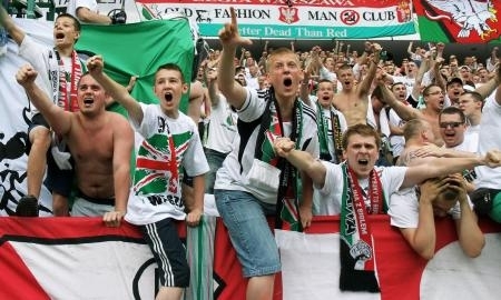 Популярный польский спортивный сайт Przegladsportowy.pl предложил своим читателям принять участие в голосовании и назвать победителя <span class=error>двухматчевого</span> противостояния <span class=error>Астана</span> — <span class=error>Легия</span> в рамках третьего квалификационного раунда Лиги Чемпионов сообщает Sports.kz.