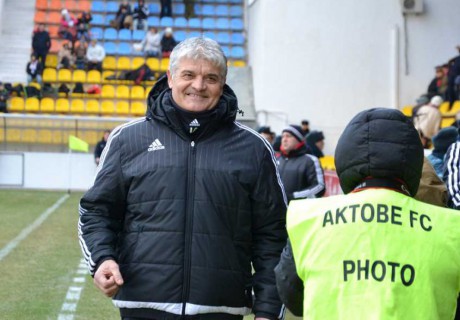 Также Андоне называют одним из кандидатов на пост тренера сборной.