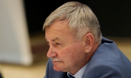 На днях в Караганде прошла ежегодная конференция Федерации тяжелой атлетики Республики Казахстан. Одним из главных действующих лиц там был главный тренер сборной нашей страны Юрий Мельников.