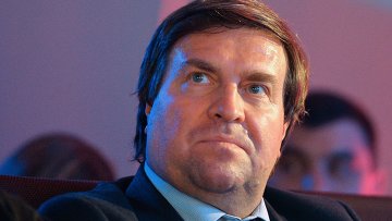 Президент Всероссийской федерации плавания (<span class=error>ВФП</span>) Владимир Сальников заявил о том что нормативы для отбора пловцов на Олимпийские игры стали более жесткими.