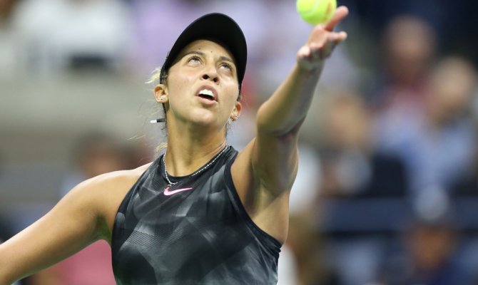 Кис нанесла поражение Канепи и сыграет с Вандевеге в полуфинале US Open - Фото