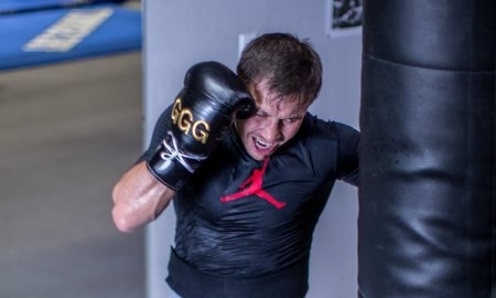 Журналист Boxingnews24.com <span class=error>Дэн</span> Эмброуз рассказал почему 16 сентября <span class=error>Сауль</span> Альварес может потерпеть сокрушительное поражение от Геннадия <span class=error>Головкина</span> сообщает Sports.kz.