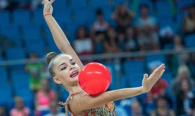 Южная страна тепло приняла лучших гимнасток планеты.