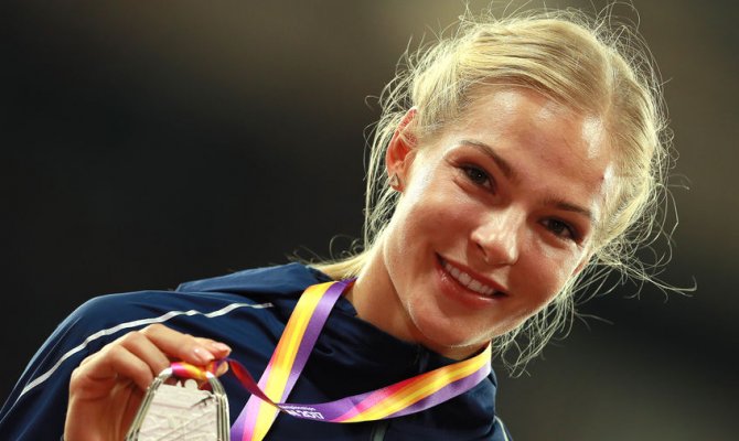 Российские спортсмены завоевали две серебряные медали на чемпионате мира по легкой атлетике который проходит в Лондоне. Дарья <span class=error>Клишина</span> заняла второе место в прыжках в длину а Валерий <span class=error>Пронкин</span> показал аналогичный результат в метании молота.