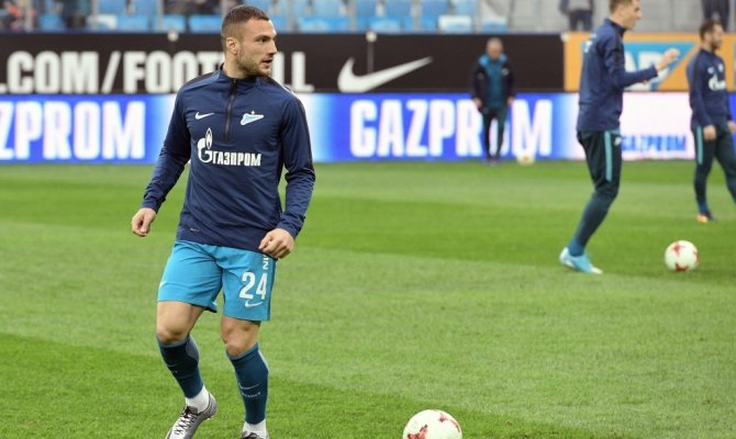 Советский спорт собрал список из игроков российских клубов которым надо срочно поменять команду. Набрался полноценный состав!