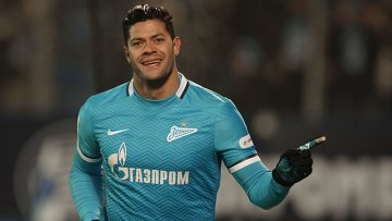 <nobr>Санкт-петербургский </nobr>Зенит может одержать победы во всех 10 оставшихся до конца чемпионата России по футболу матчах заявил нападающий клуба с берегов Невы <span class=error>Халк</span>.