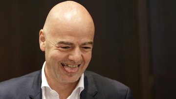 Кандидат в президенты ФИФА генеральный секретарь <span class=error>УЕФА</span> <span class=error>Джанни</span> <span class=error>Инфантино</span> в интервью агентству Р-Спорт заявил что уверен в своих силах но пошутил что в случае неудачи отправится на рыбалку возможно даже в Россию.
