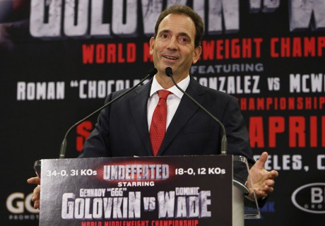Промоутер GGG добавил что Альваресу решать — драться или оставить пояс.