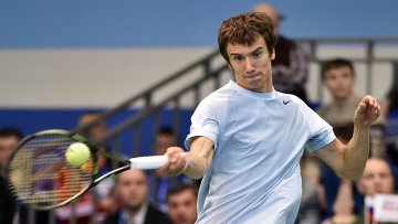 Российский теннисист Андрей Кузнецов не смог пробиться в полуфинал турнира в Женеве призовой фонд которого составляет почти 500 тысяч евро.