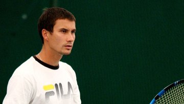 Россиянин Евгений Донской заменил получившего травму француза <span class=error>Ришара</span> <span class=error>Гаске</span> в основной сетке теннисного турнира в Роттердаме (Нидерланды) призовой фонд которого составляет почти 16 миллиона долларов сообщается на официальном сайте ATP.