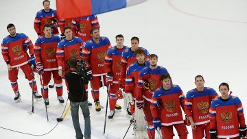 Организационный комитет чемпионата мира по хоккею 2017 года выйдет с предложением к Международной федерации хоккея (<span class=error>IIHF</span>) с просьбой перевести сборную России в группу игры которой будут проходить в Кельне сообщил президент оргкомитета и глава Федерации хоккея Германии Франц <span class=error>Райндл</span>.