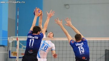 Доигровщик Андрей <span class=error>Куцмус</span> и <span class=error>либеро</span> Дмитрий <span class=error>Кириченко</span> продлили контракты с Уралом сообщается на официальном сайте уфимского волейбольного клуба.
