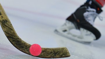 Сборная России потерпела поражение от команды Швеции в финале <span class=error>юниорского</span> (игроки до 19 лет) чемпионата мира по хоккею с мячом который прошел в Тролльхеттане (Швеция).