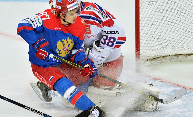 В первый день ЧМ-2016 Россия сыграет с Чехией финны с белорусами шведы с латышами а в <nobr>Санкт-Петербурге</nobr> состоится классика Канада — США.
