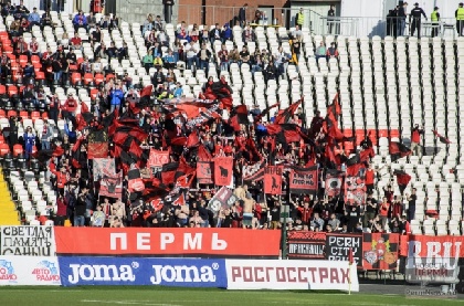 16 мая на стадионе Звезда в Перми состоялся заключительный домашний матч текущего футбольного сезона. <span class=error>Амкар</span> принимал конкурента по турнирной таблице и географического соседа — башкирскую Уфу. Исход борьбы за шесть очков решил один точный удар <span class=error>Джикии</span>.