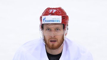 Хоккеисты сборной России завоевав бронзовые медали на домашнем чемпионате мира не смогли оправдать ожидания страны заявил защитник Антон <span class=error>Белов</span>.