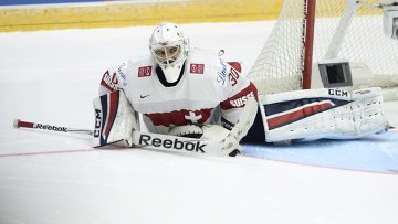 Молодежный чемпионат мира в Хельсинки был сплошным разочарованием для хоккеистов сборной Швейцарии до матча со сверстниками из Канады заявил главный тренер швейцарцев Джон <span class=error>Фуст</span>.