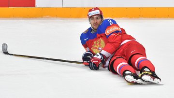 Четвертьфинальная игра чемпионата мира по хоккею против команды Германии показала что форвард сборной России Александр <span class=error>Овечкин</span> набирает ход заявил помощник президента РФ Игорь <span class=error>Левитин</span>.