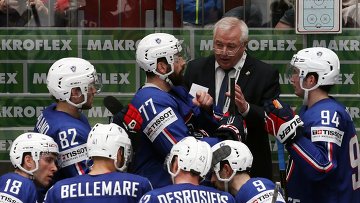 Сборная Франции по хоккею обыграла команду Венгрии на чемпионате мира за счет опыта заявил главный тренер французов <span class=error>Дэйв</span> Хендерсон.