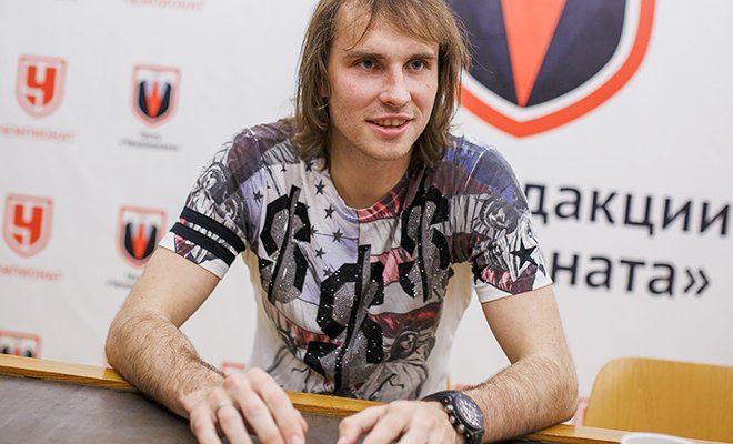 Защитник Динамо рассказал про баннер о ФНЛ разногласия со Смородской а также ответил на критику Бубнова и Кирьякова.