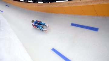 Сборная России по санному спорту во вторник в Кисловодске начала первый в новом сезоне тренировочный сбор Александр Перетягин перенесший в январе серьезную операцию занимается в общей группе сообщил агентству Р-Спорт главный тренер национальной команды Альберт <span class=error>Демченко</span>.