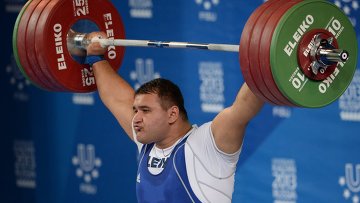Ведущие штангисты сборной России Руслан <span class=error>Албегов</span> и <span class=error>Тима</span> <span class=error>Туриева</span> примут участие в предстоящем чемпионате страны во Владикавказе и на домашнем помосте будут бороться за завоевание золотых медалей сообщил агентству Р-Спорт личный тренер спортсменов Казбек <span class=error>Золоев</span>.